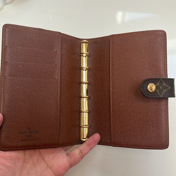 Louis Vuitton Monogram Wallet Agenda PM Size - Picture 5 of 8